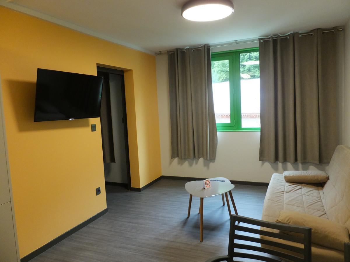 Residence Thermale Du Parc Ornolac-Ussat-les-Bains Exterior photo